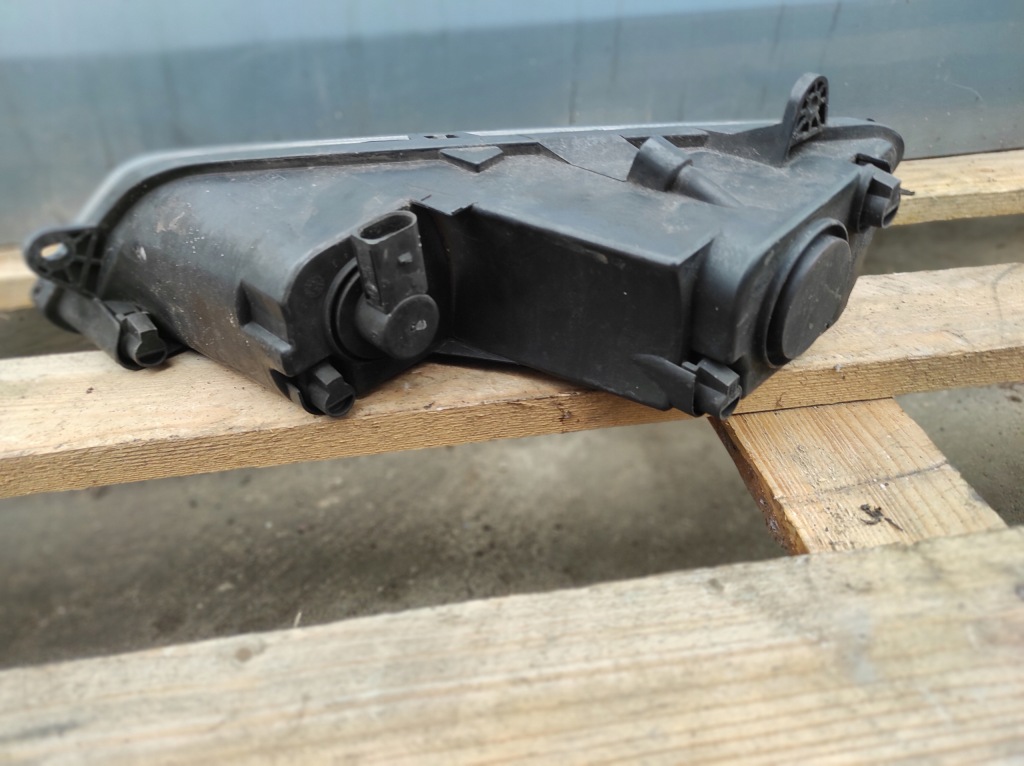 фото №4, Протитуманна фара лівий volkswagen passat b8