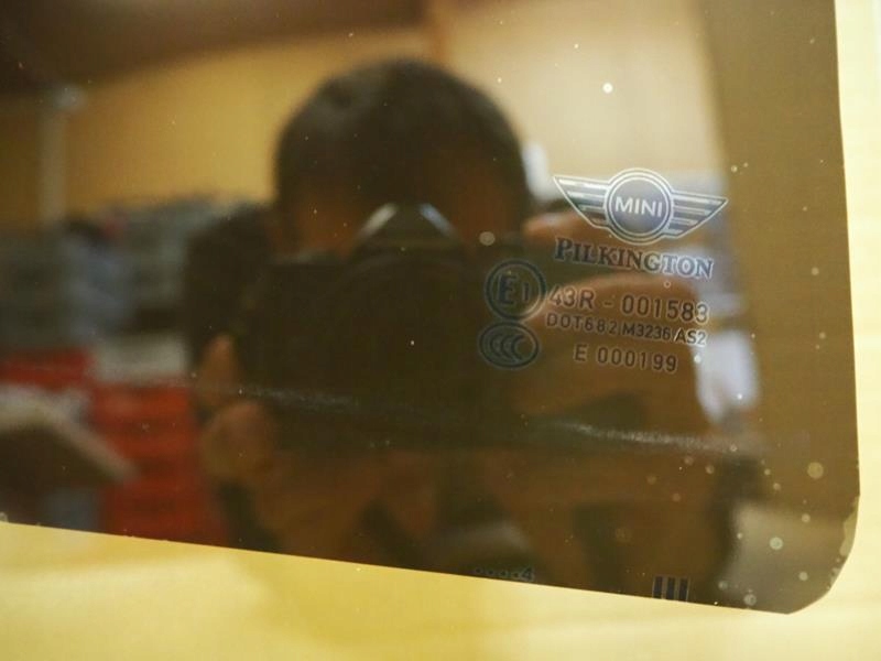 фото №3, Стекло 2014 дверь правый задняя mini countryman r60