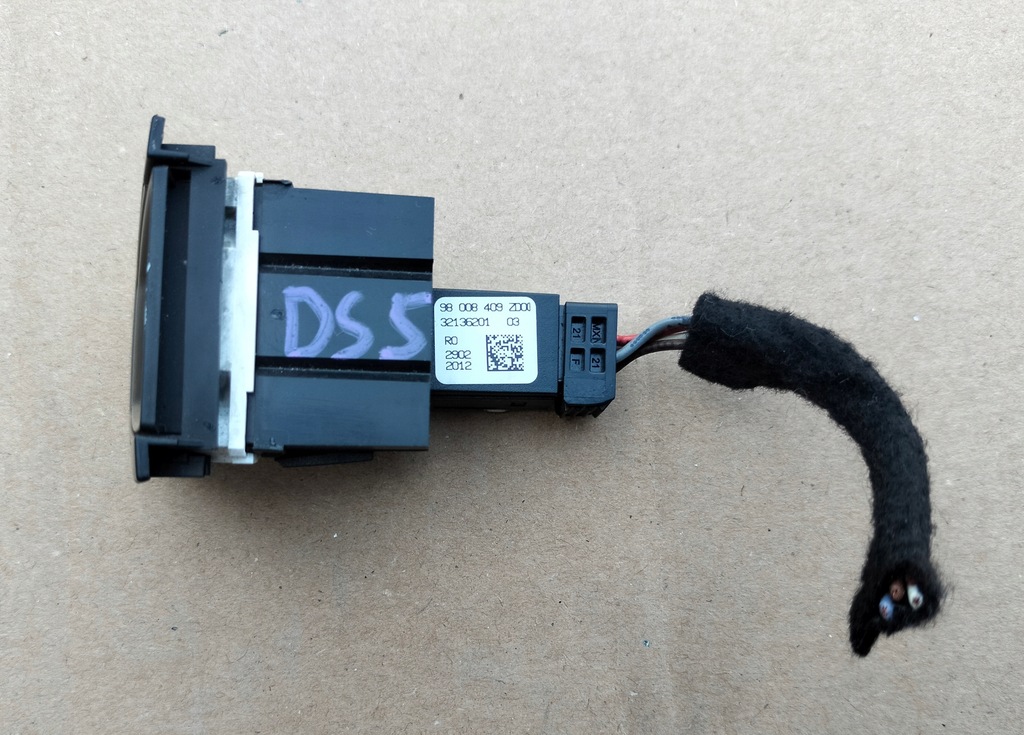 фото №3, Citroen ds5 кнопка запуск стоп