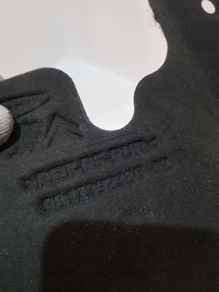 фото №8, Шумоизоляция капот клипсы 9817392380 opel combo e berlingo iv 1.5d eur 21r