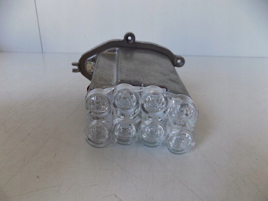 фото №1, Bmw 7 f01 f02 поворотник левый led - 11253