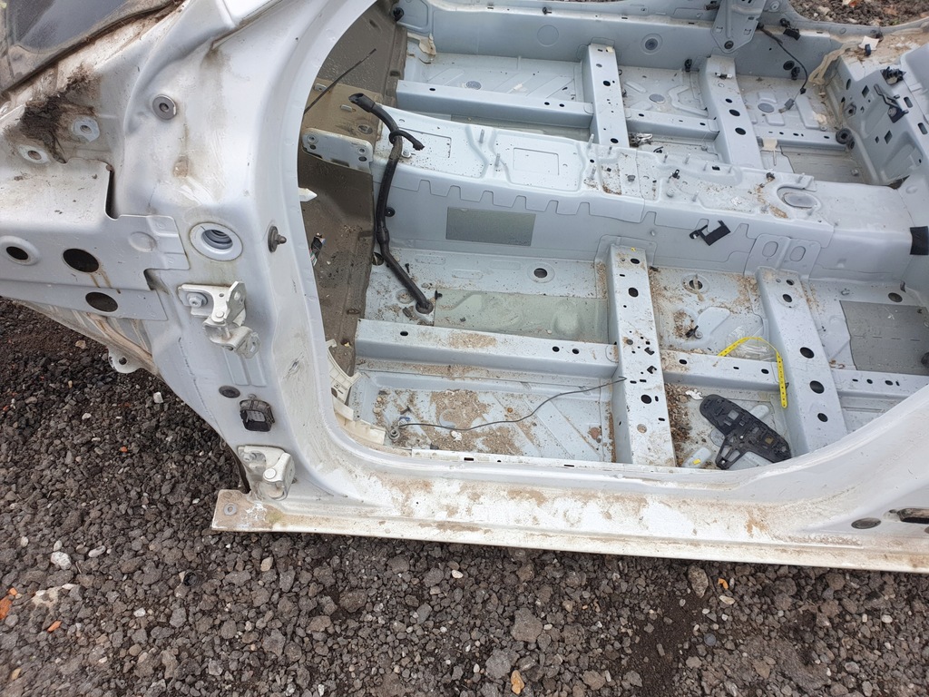 фото №3, Renault megane iii чверть лівий перед поріг