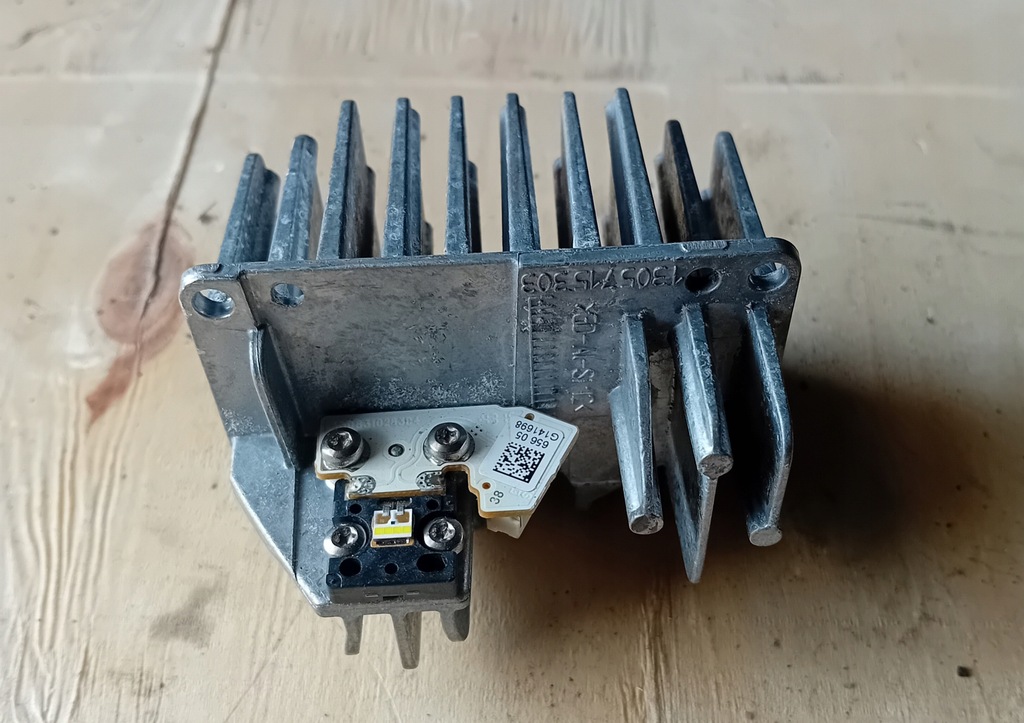 фото №1, Mercedes w205 модуль led левый 1305715303