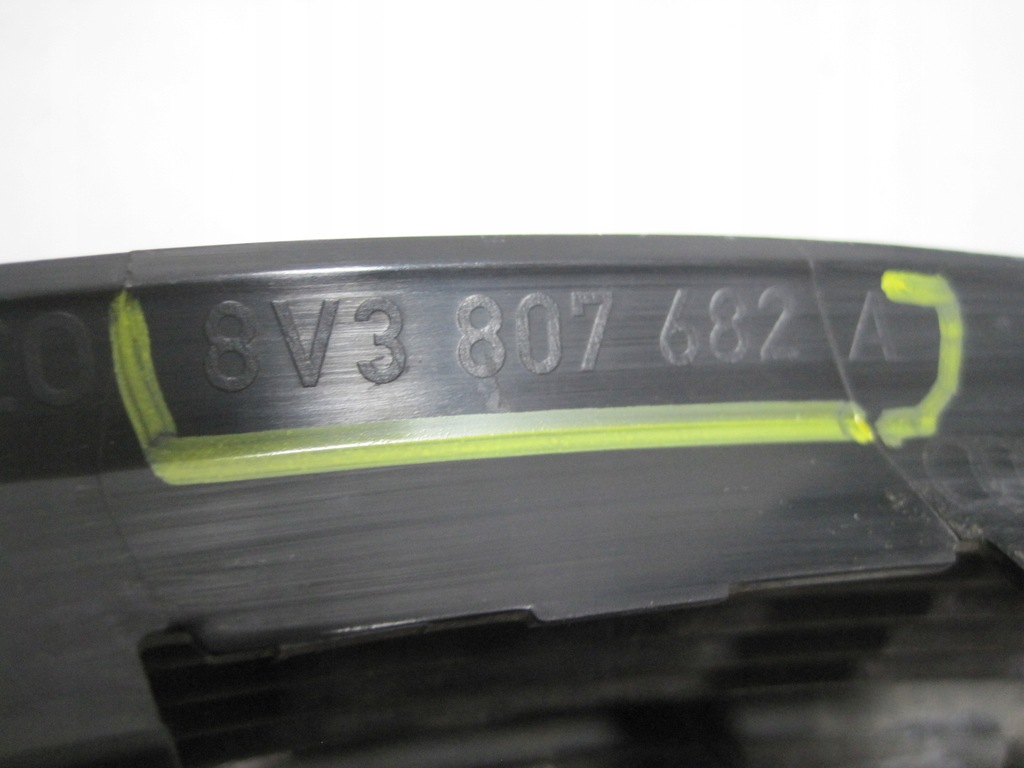 фото №7, Решітка бампера audi a3 8v 8v3807682a