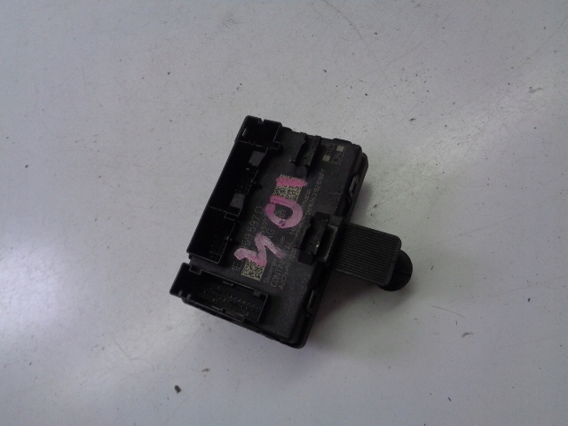 фото №1, Модуль дверь левый задняя vw id.4 2020- cupra born 2021-