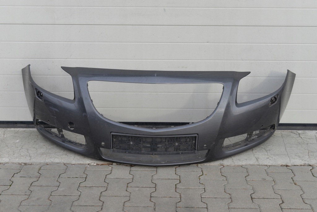 Купити Opel insignia a дорестайлінг  2008-2013 бампер передній перед омивачі 4pdc