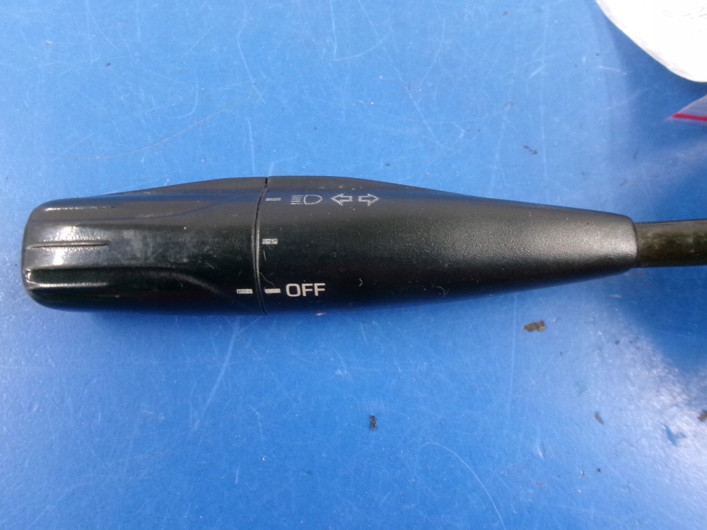 фото №5, Toyota carina e t190 liftback переключатель комбинированный подрулевой переключатель