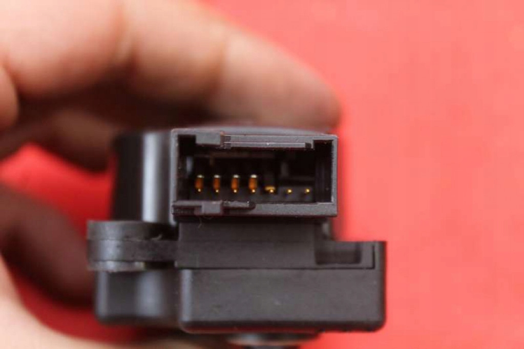 фото №5, Моторчик отопителя a2038201642 mercedes cls c219 w219 3.5 v6 272 km