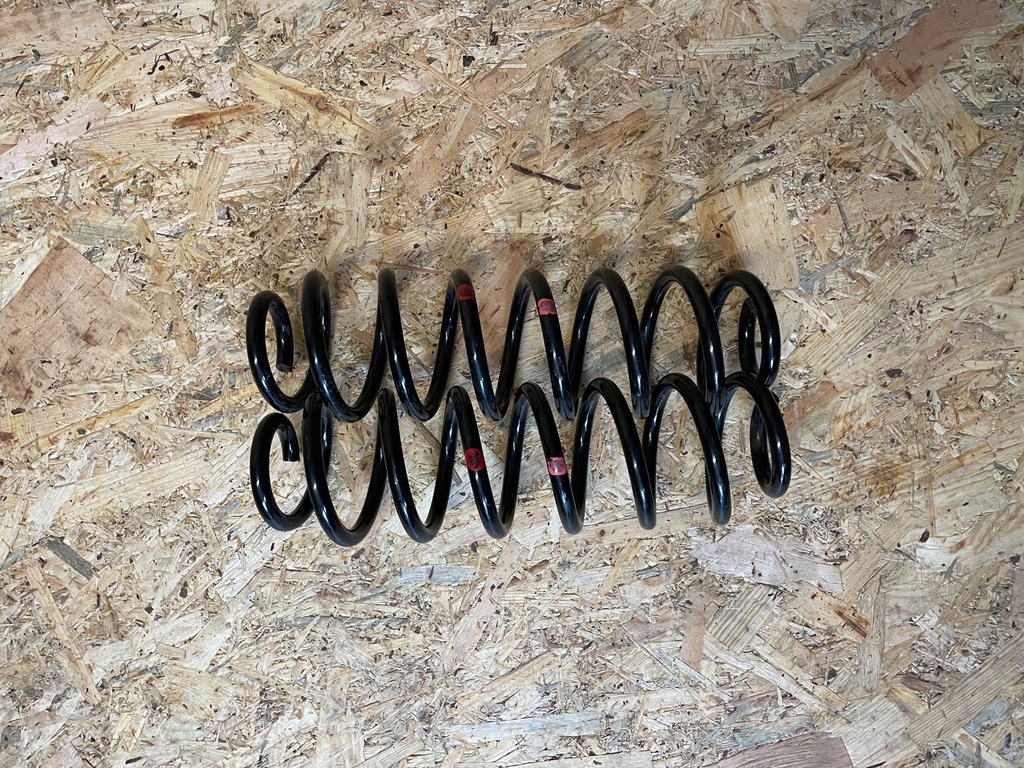 фото №1, Пружины подвеска задняя задние kpl. toyota rav4 v