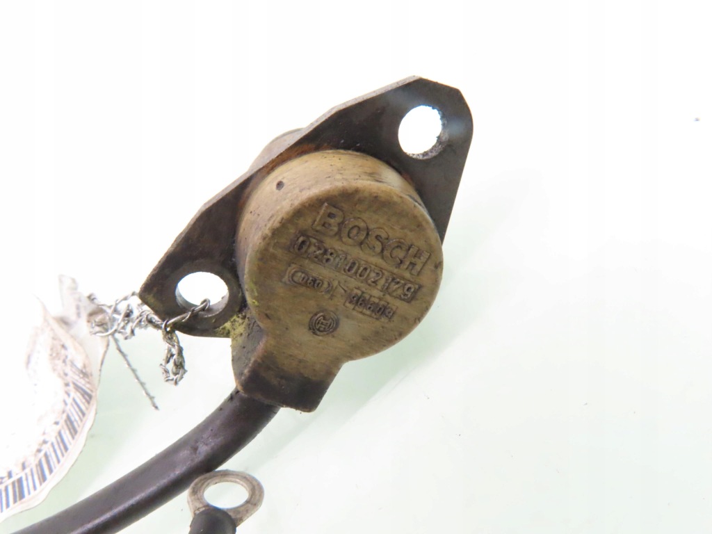 фото №4, Клапан електромагнітний vw passat b5 0281002179 1.9 tdi