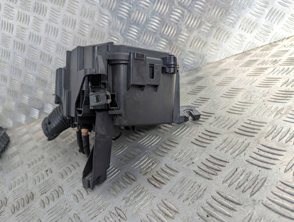 A-klasa w177 2018-2025 1.3 cgi коробка предохранителей Киев