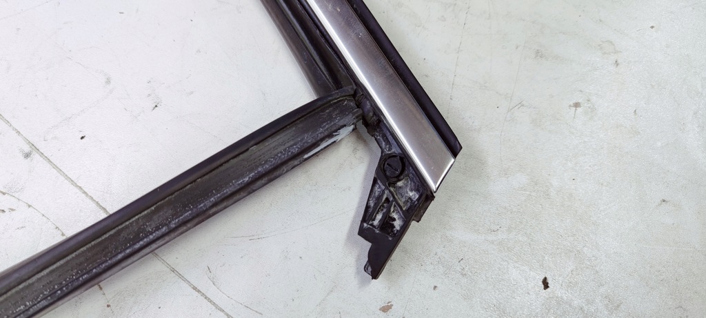 фото №6, Прокладка дверь левый задняя audi q7 4m 4m0839431