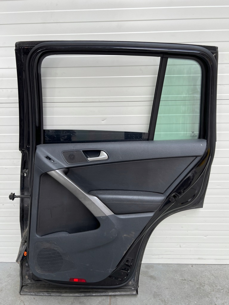 фото №6, Дверь правый задняя задние vw volkswagen tiguan 5n0
