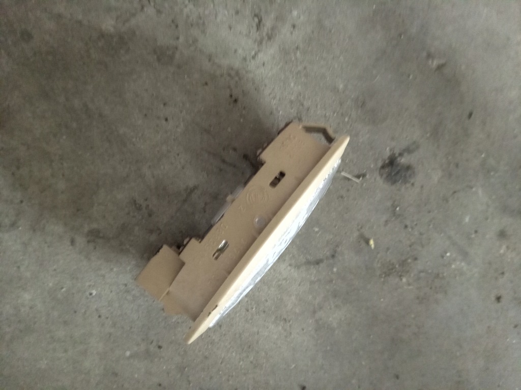 фото №12, Лампа освещение салона 717680000 lancia lybra