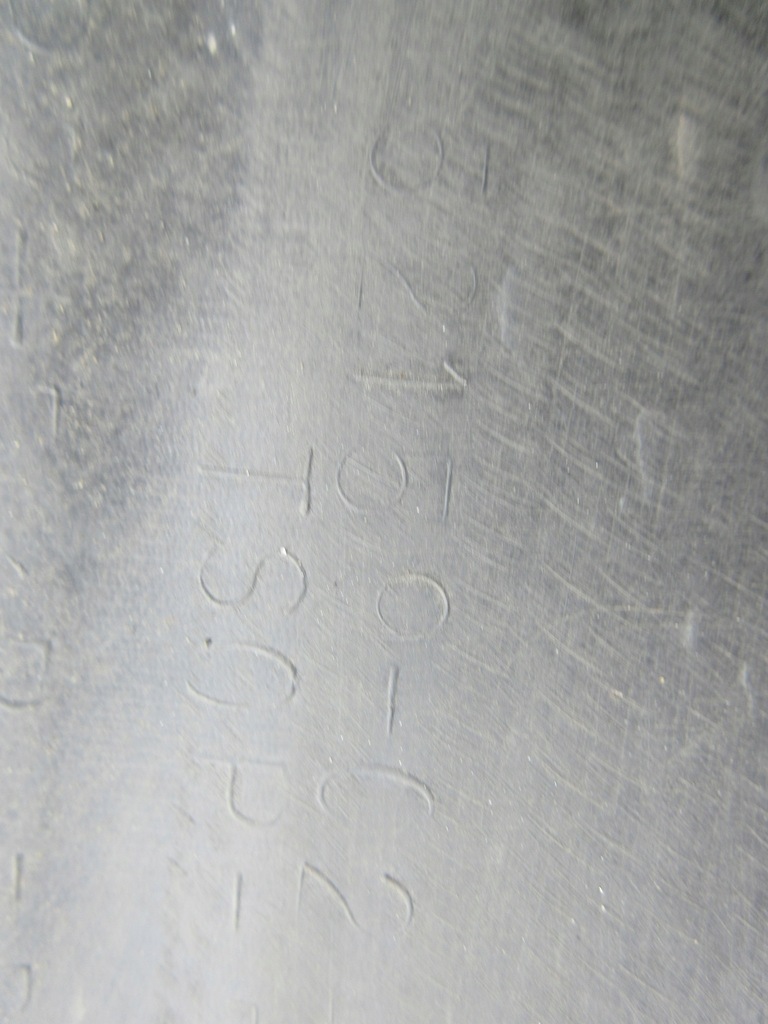 фото №10, Toyota corolla e16 e18 13- бампер задняя задний / 3420