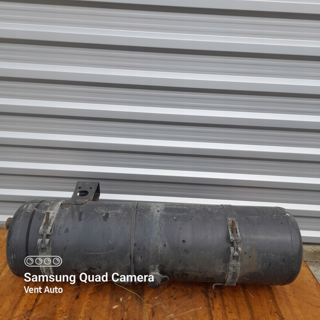 Купить Бак воздуха do mercedes actros mp4 a0054329201 40l