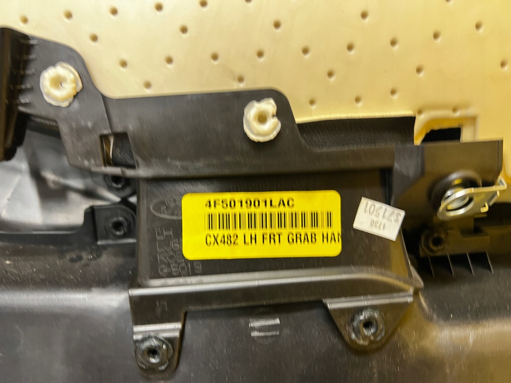 фото №9, Обшивка дверь левый перед ford escape mk4