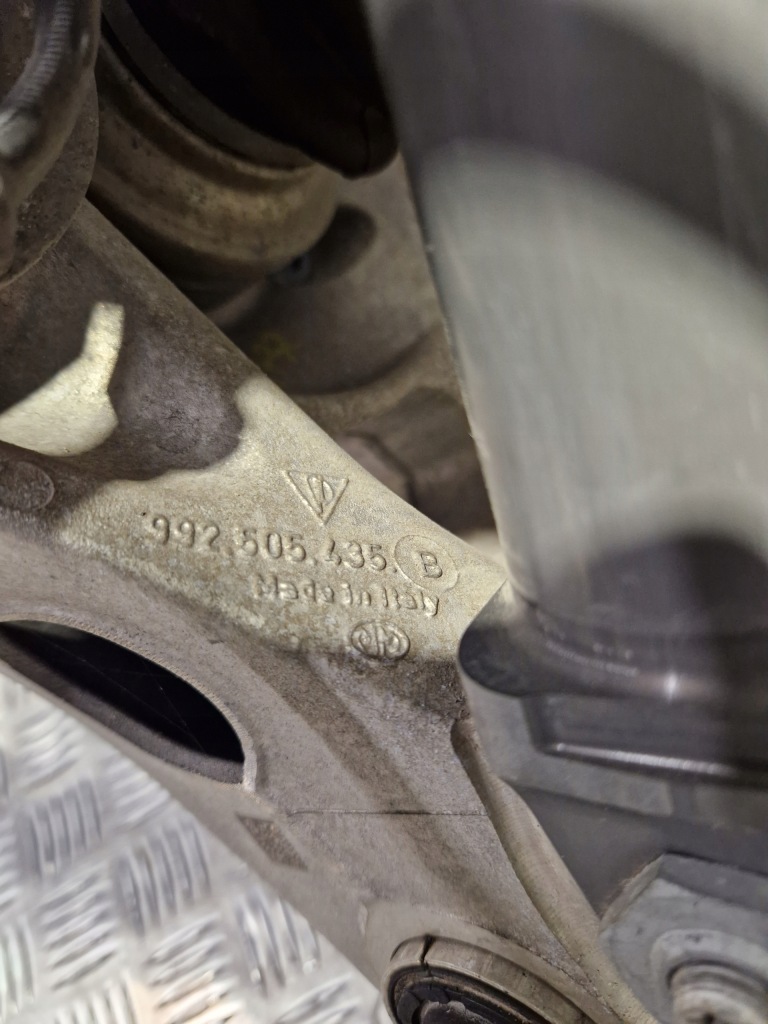 фото №11, Idealne подвеска левая задняя center lock porsche carrera 911 992 2024