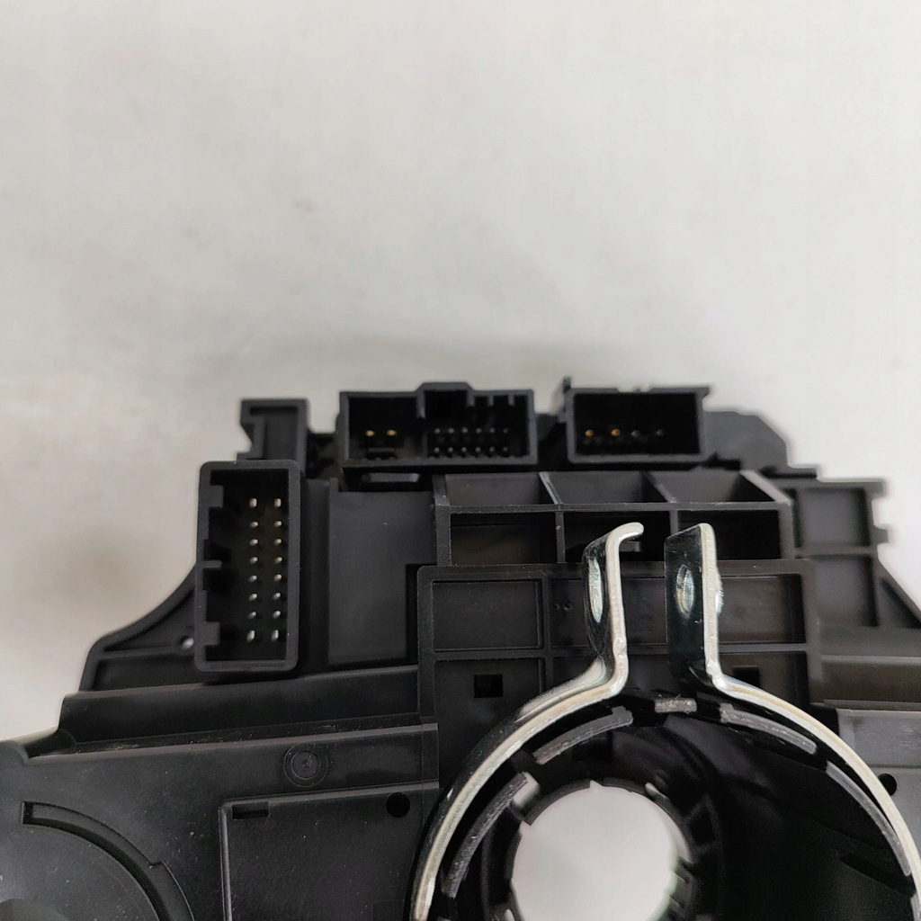 фото №8, Kia ev6 2022 рычаг / переключатель поворотники