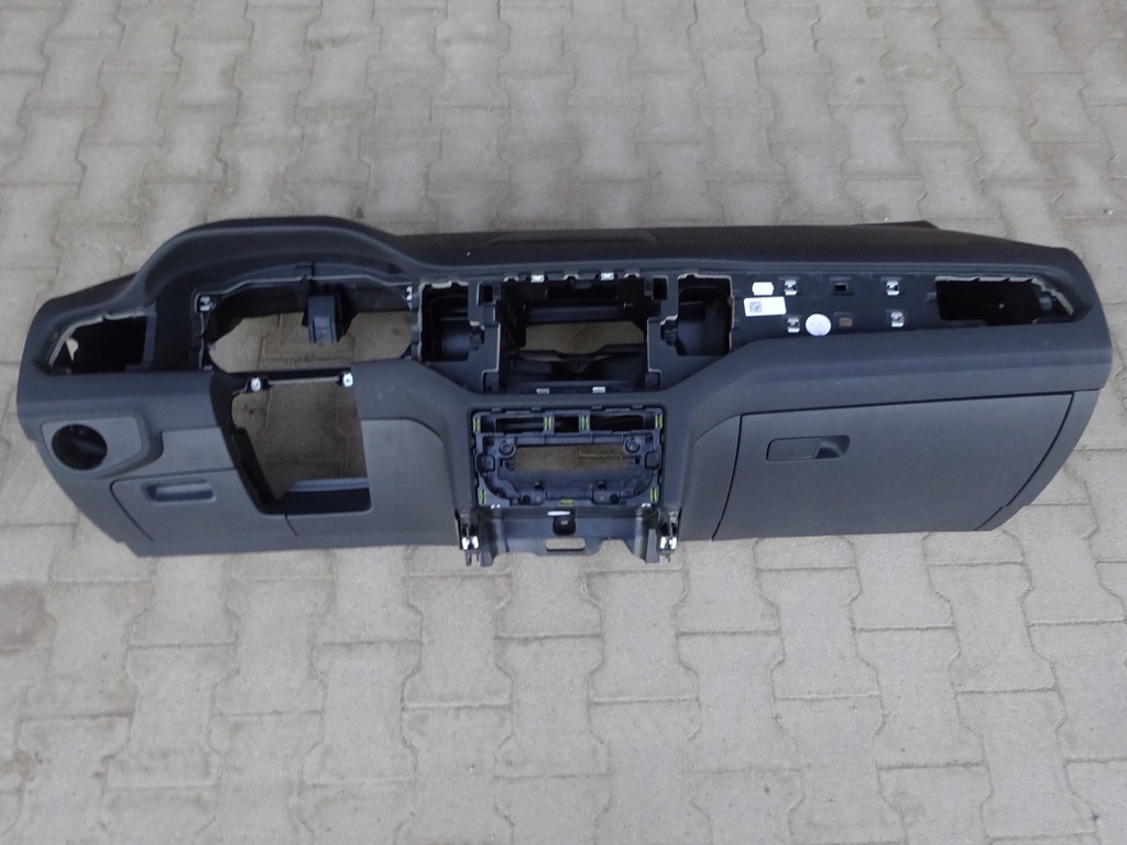 фото №15, Vw golf 7 sportsvan консоль приборная панель nieregenerowana