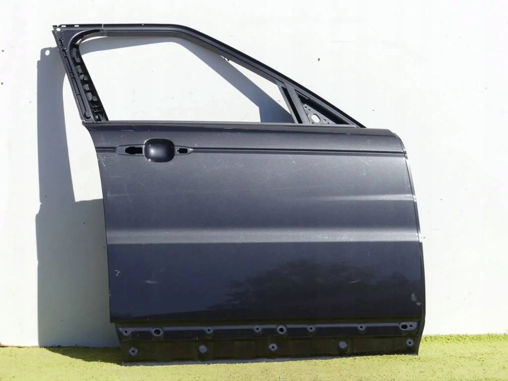 Купить Дверь перед правое range rover sport 2 2 l494 14r- идеальное состояние