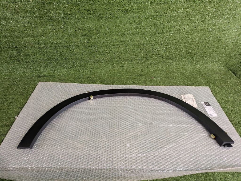 фото №1, Молдинг крила правий задня mercedes gla w156 nr.76