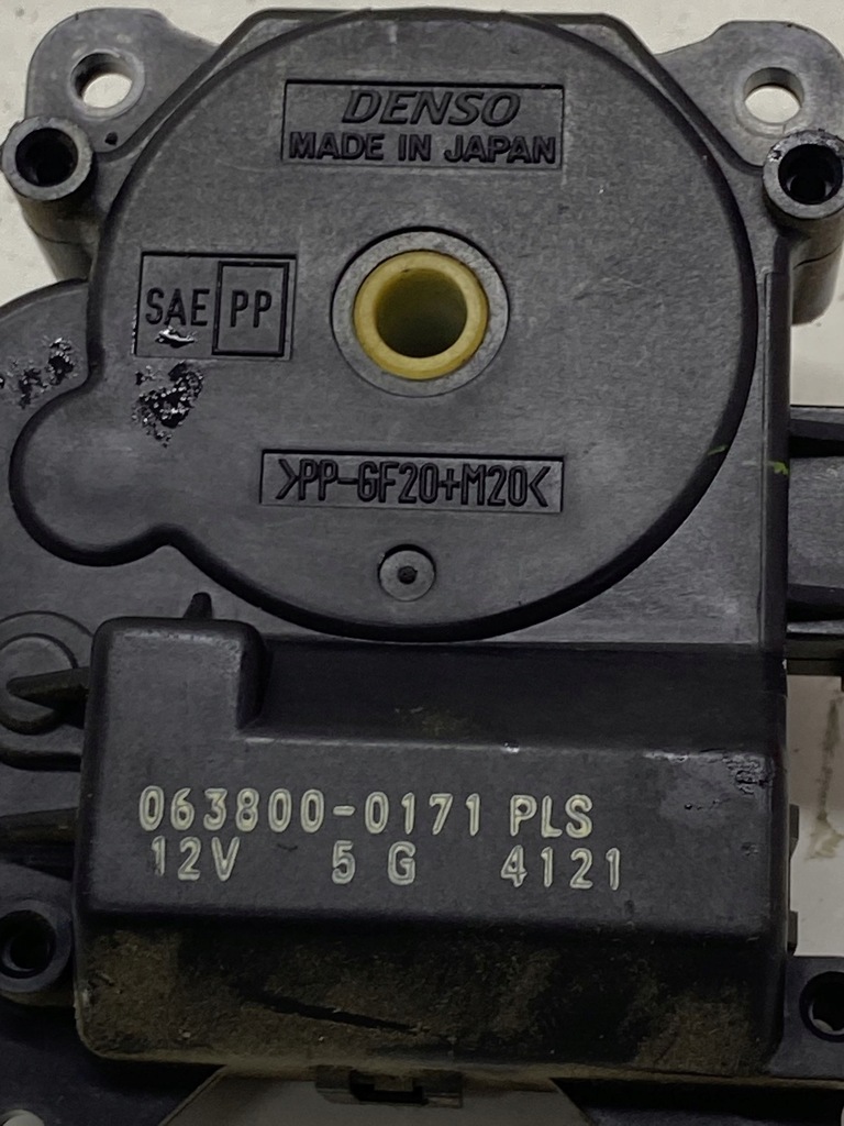 фото №5, 2007 lexus gs 300 350 430 450h моторчик крышка обдув 0630000171