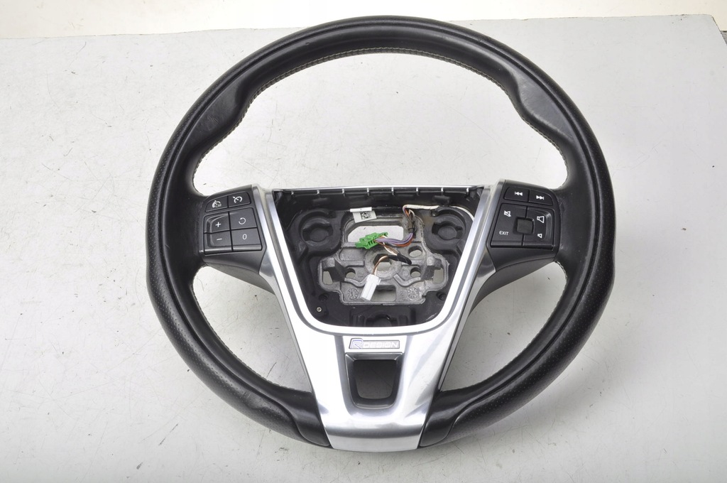 фото №1, Volvo v40 ii воздуховод кожаный rdesign многофункциональный