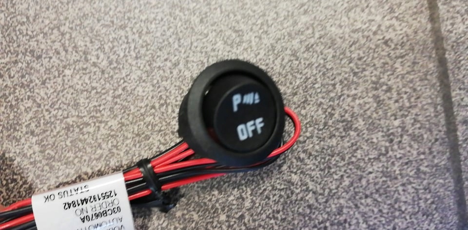 фото №5, Toyota corolla verso выключатель датчиков парковки