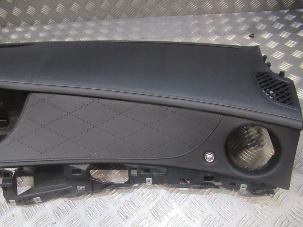 фото №10, Mercedes s-klasa w222 панель приладів консоль ремені подушки безпеки шкіра прострочена orginal