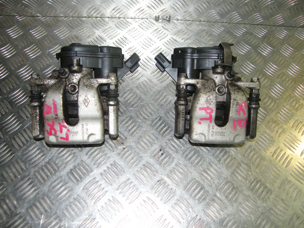 фото №1, Суппорт правый левый задняя задний scenic iv talisman