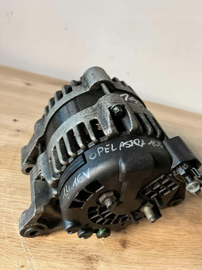 Opel astra j генератор 13500582 1.4 1.6 b в Украине