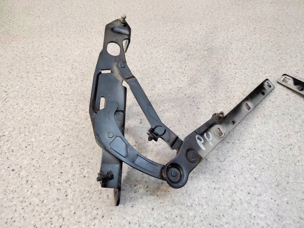 фото №6, Петля петли капот правый левый c197 mercedes sl r230 w230 a2308300453