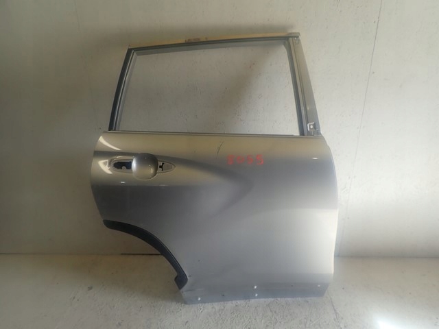 фото №1, Дверь правое задние правый задняя toyota corolla cross