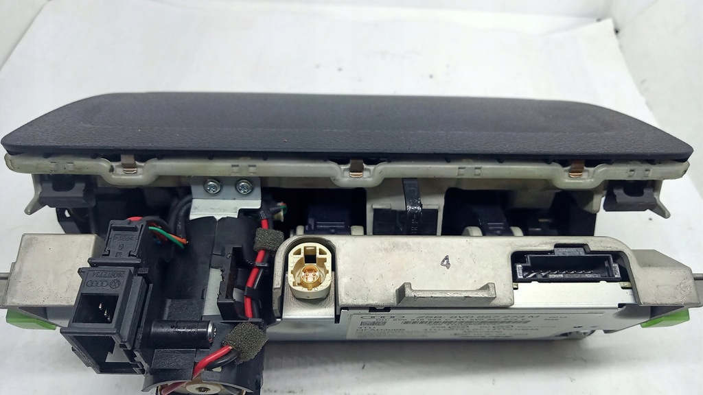 фото №11, Дисплей экран навигации audi a3 8v 8v0857273m