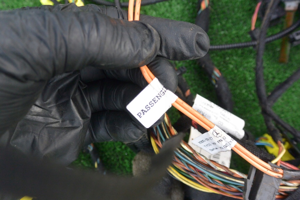 фото №10, Джгут електропроводка обігрівача mercedes r w251 eu