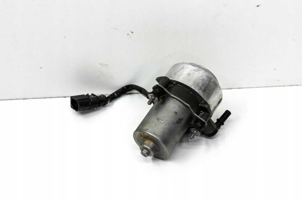 фото №8, Насос вакуумний vw jetta mk7 5q0612181 1.4l бензиновий 110kw 2019