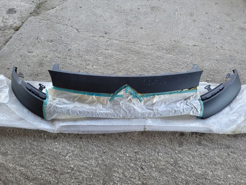 фото №1, Решётка радиатора, решётка радиатора citroen berlingo iii