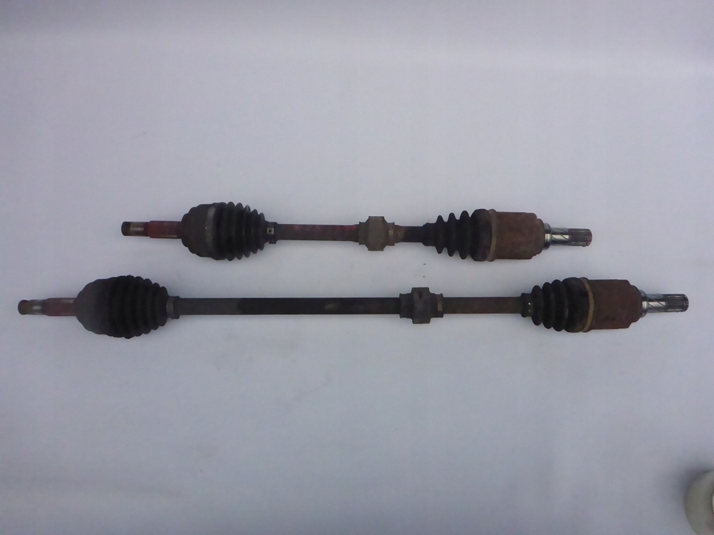 фото №1, Привідний вал права перед nissan cube 1.4 b 02-