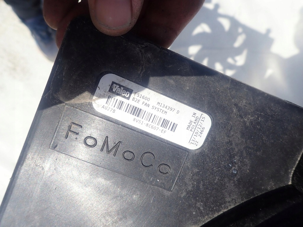 Ford fiesta mk7 вентилятор радиатора 8v51-8c607-ef в Украине