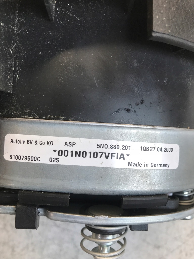 фото №5, Подушка подушка безпеки водія tiguan touran 5n0880201