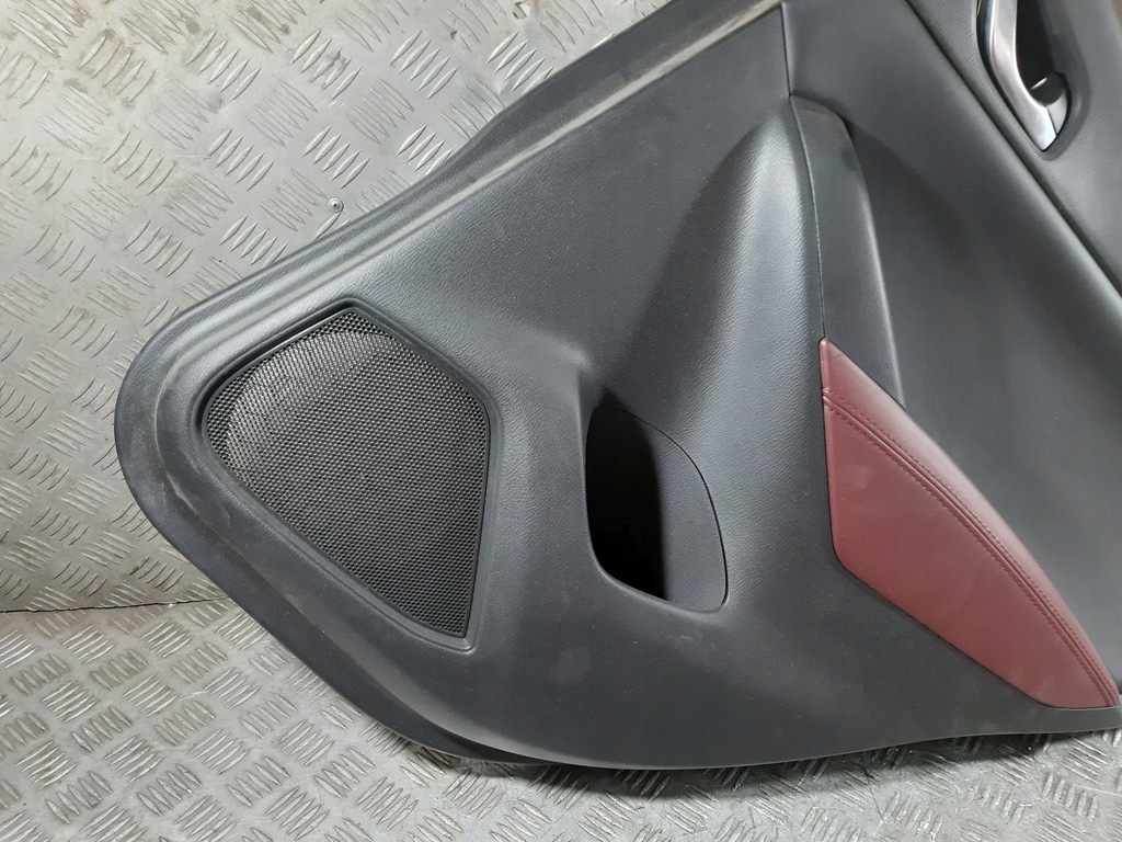 фото №9, Обшивка оббивка двері правий задня mazda cx3 d10e-68531