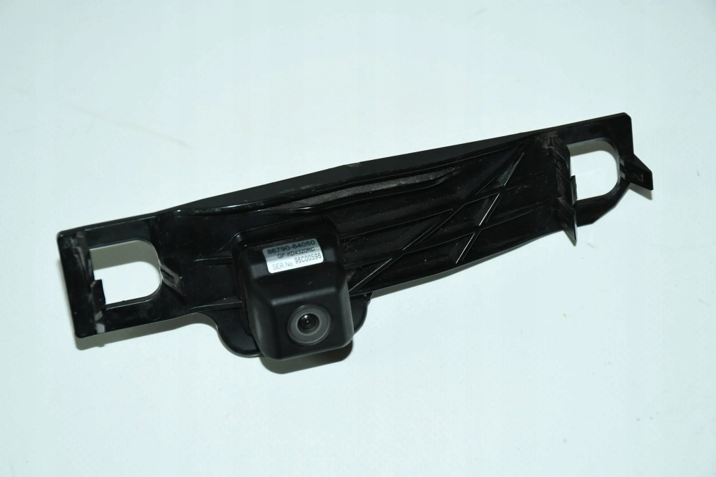фото №1, Камера задняя 86790-64050 toyota verso 2009-