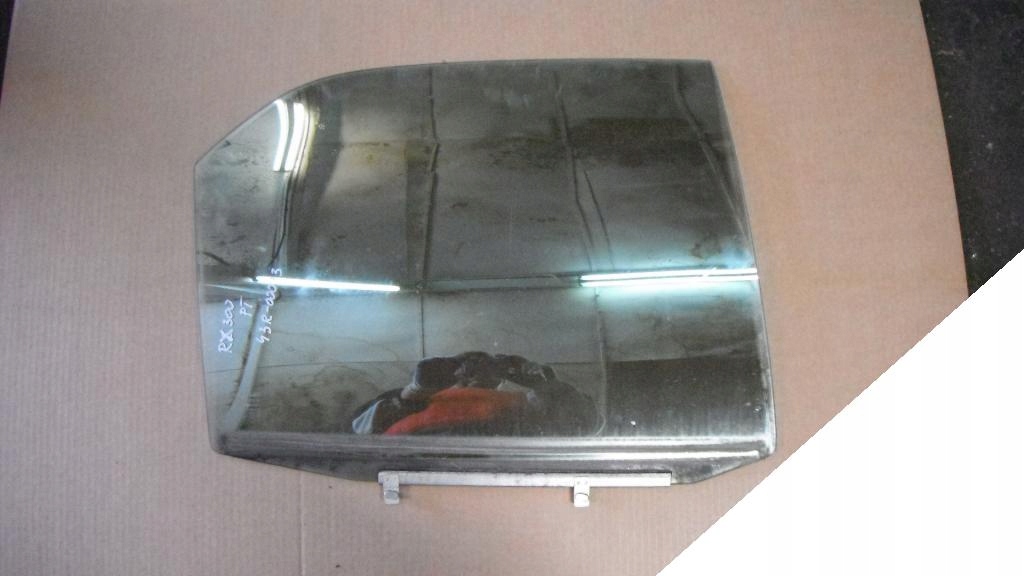 Купити Lexus rx 98-03 скло права задня - велика