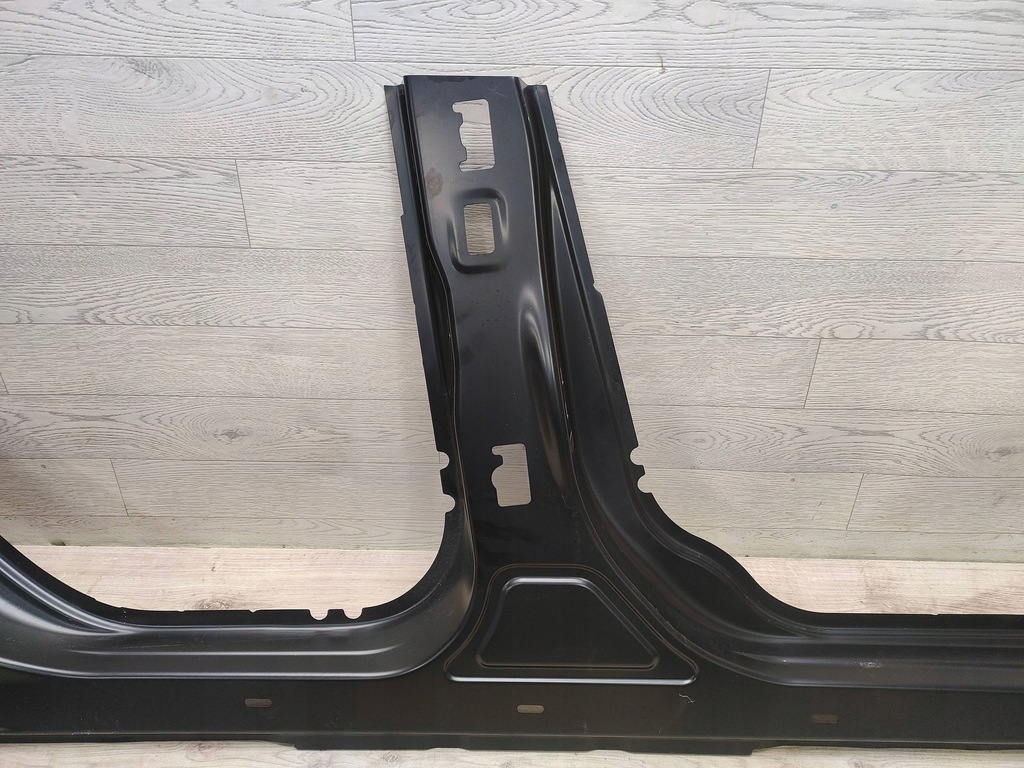 фото №7, Volvo xc60 09-17 обшивка порог