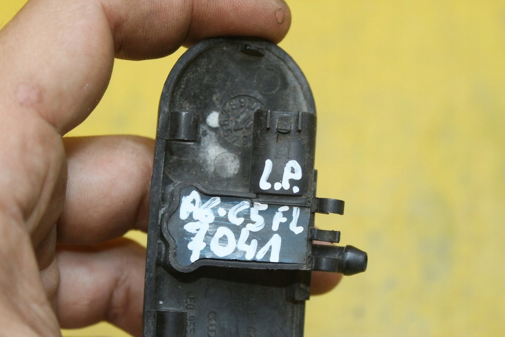 фото №7, Насадка омивача ліва audi a6 c5 8e0955987a