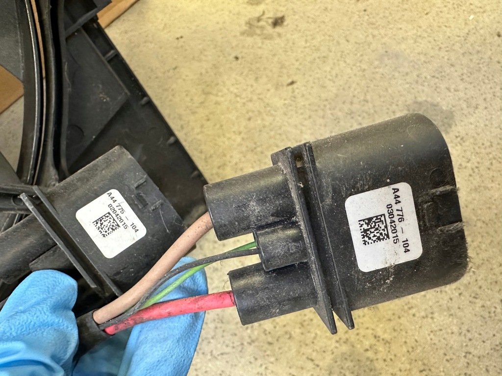 фото №8, Вентиляторы радиатора audi s4 b8 lift 3.0 tfsi a6 c7 q5 4h0121003n