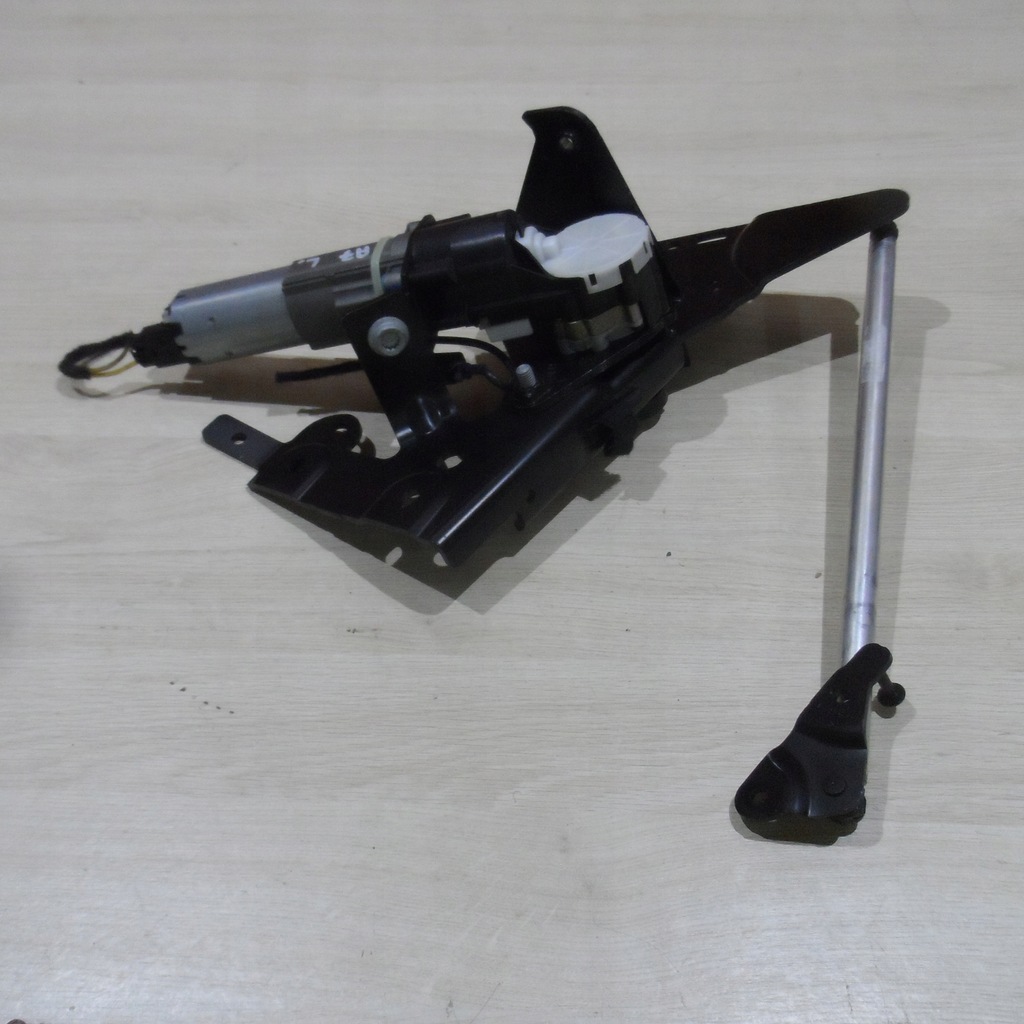 фото №4, Моторчик привід петля лівий кришки задня audi a7