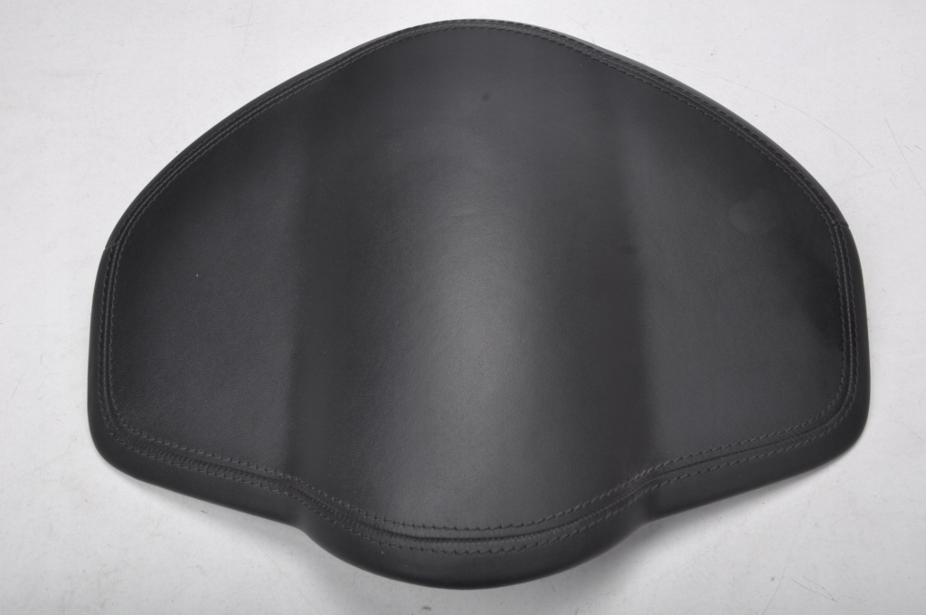 Купити Mclaren 650s козирок корпус спідометра 11n0370cp