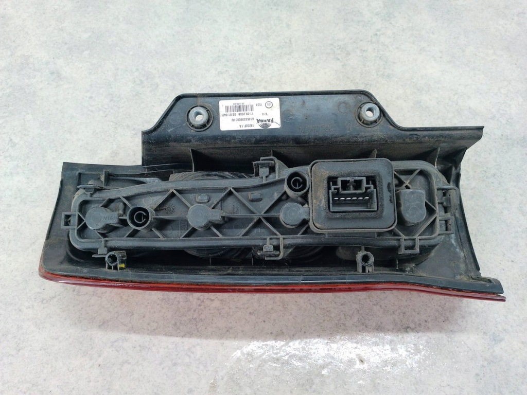 фото №9, Лампа задняя правая citroen nemo 01353205080 краска